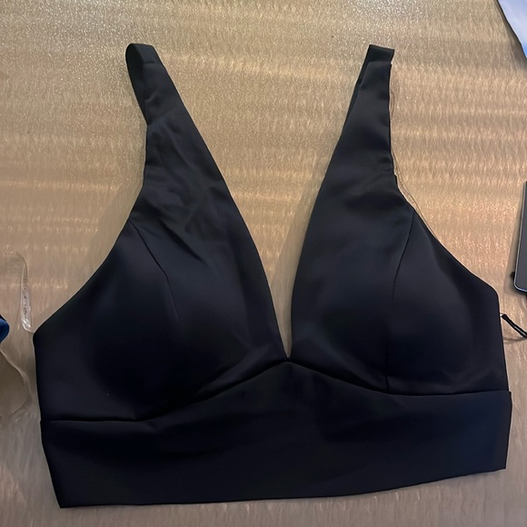 Tops - NWT Black Vneck Satin Top